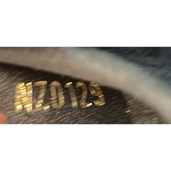 Louis Vuitton New Wave Heart Crossbody Bag Quilted Leather Black - Picture 9 of 9